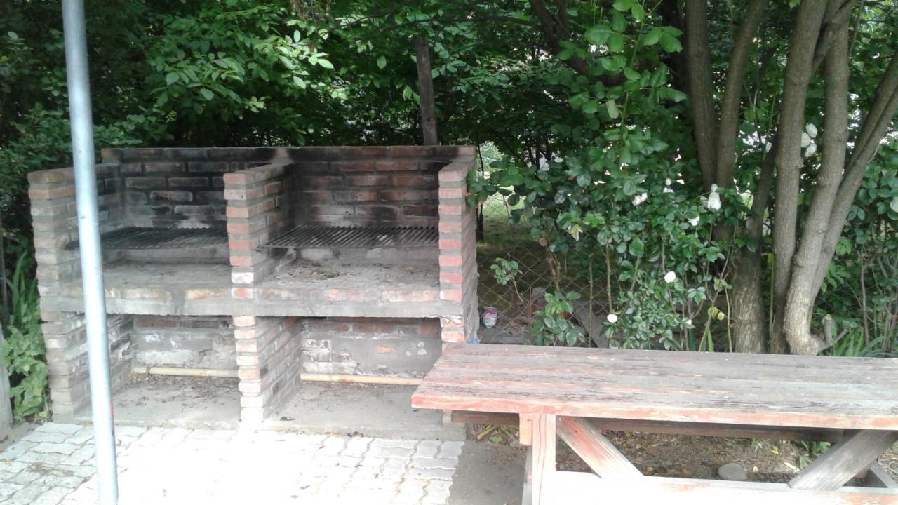 Bungalow Montes El Bolsón Екстериор снимка